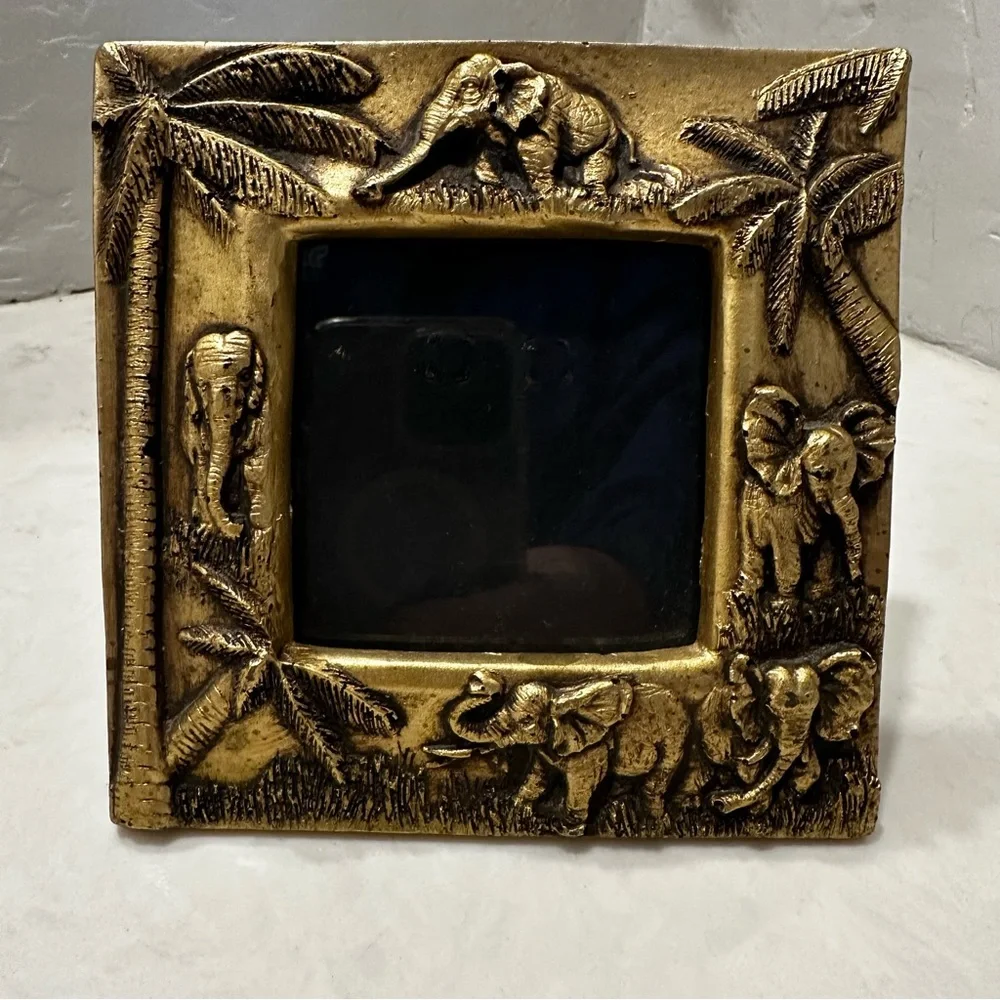 Pier 1 Imports Gold Metal Elephant Picture Frame Vintage
